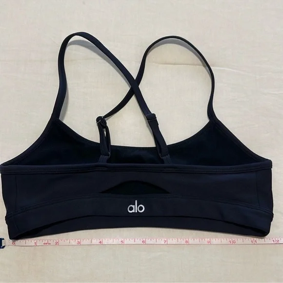 NWOT Alo Yoga Airlift Intrigue Bra in Dark Blue Size XS - Picture 5 of 11